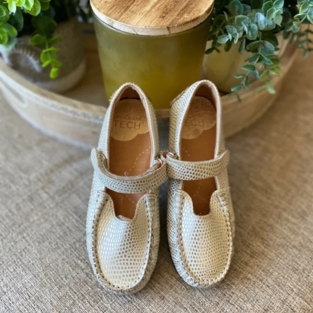 UMI Mary Janes Scrap Shoes NEW Toddler Girl Size 10